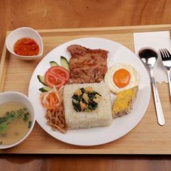 セット　コムタム　ガオ