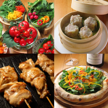 Enjoy organic vegetables, teppanyaki, and skewers all at once with this grand opening set menu: 4,400 yen (tax included)