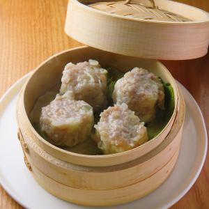 沖縄アグー豚「パイとん」と有機野菜の特性シュウマイ