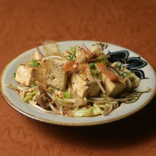 【定番から創作まで】沖縄料理の定番！美味しいチャンプルーを召し上がれ◎