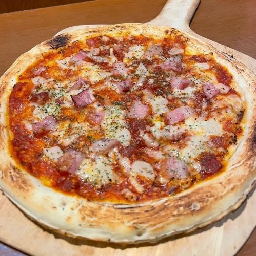 ガーリックベーコンピザ