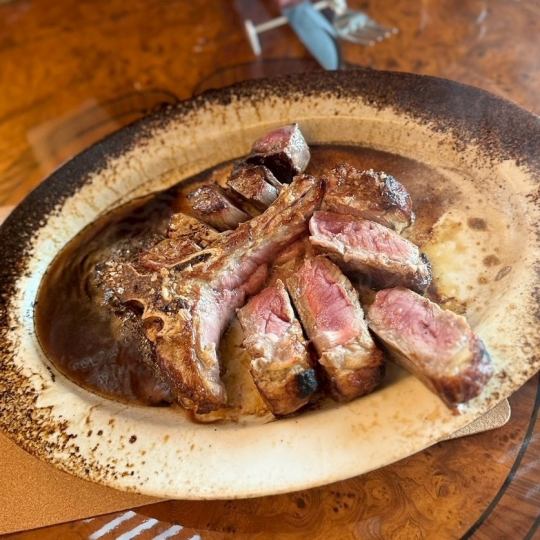 【豪華肉料理】がっつりジューシーなTボーンステーキ◆14,000円(税込)～