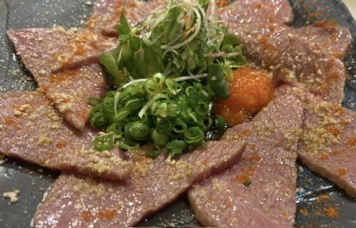 和牛炙りてっさ