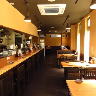 最大50~60席までの店舗貸切に対応しております!店舗全体を占有して大宴会や歓送迎会、会社規模のイベントなど、周りを気にせず思い切って盛り上がっていただけます♪