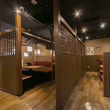 扉付き個室も完備