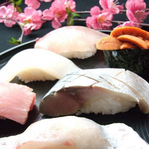 Enjoy domestic beef, Kyoto cuisine, and sushi in this ultimate course for 12,000 yen