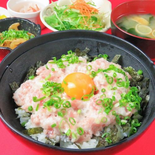 ネギトロ丼
