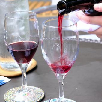 2,300円ランチ会やお一人でも、お野菜と選べるスパゲティOrピザ＋クラフトビールやワイン１杯