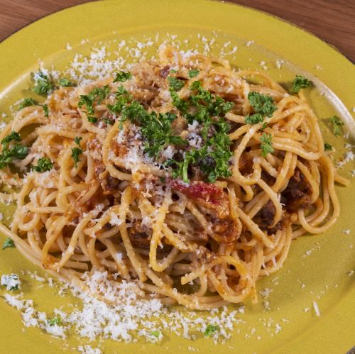 牛肉のボロネーゼスパゲティ