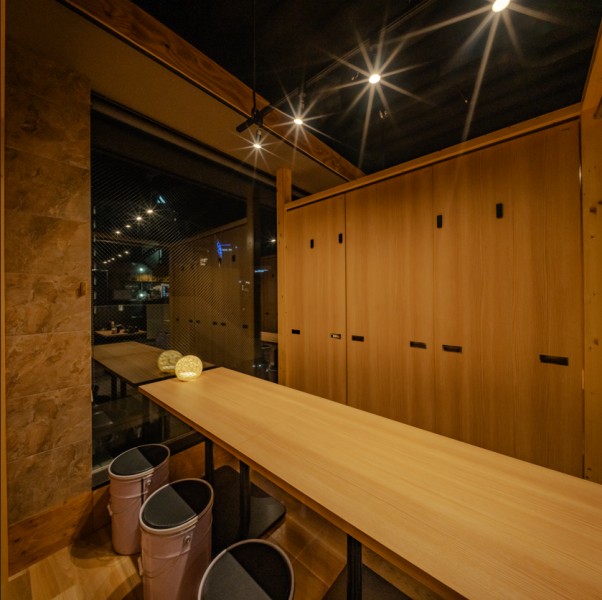 【宴会大歓迎！エリア最安値-コスパ抜群居酒屋！】名古屋にNEW OPEN！！ゆったりくつろげるよう様々なシーンに合わせてご利用できる個室をご用意しています！カジュアルなご宴会から外したくないご宴会迄あらゆるシーンにピッタリ◎幹事様特典も含め、お得なクーポンも多数ご用意しておりますのでチェックください♪