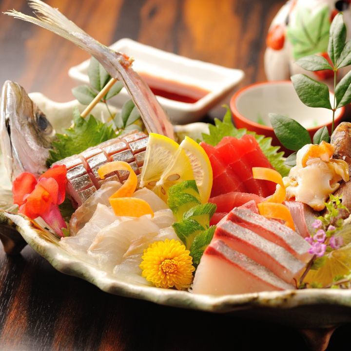 Make your welcome/farewell party reservations at Yasaburo! A banquet that's one level above the rest...