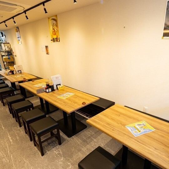 最大20名様まで団体貸し切り可能です！会社でのご宴会や、ご友人やご家族とのプライベートな飲み会にも♪2時間飲み放題付きの宴会コースもご用意しております♪#京急川崎　#居酒屋　#串焼き　#焼き牛・焼き豚・焼き鳥　#ランチ　#宴会　#もつ鍋忘年会・新年会ご予約受付中！