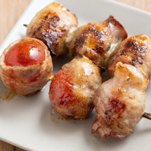 種類豊富な肉巻きが名物！
