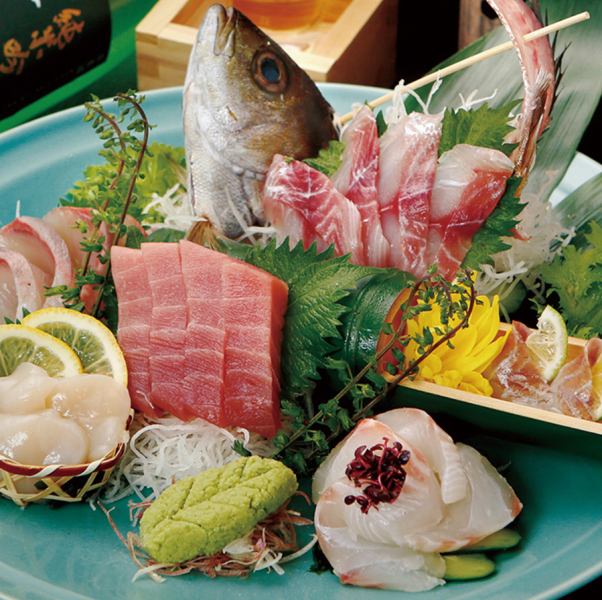お刺身の盛り合わせ