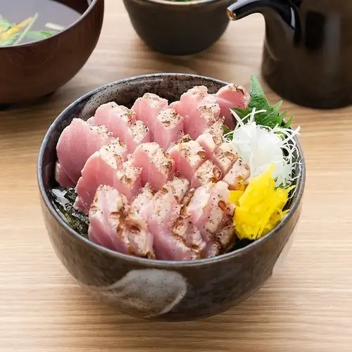 큰 토로 볶은 덮밥