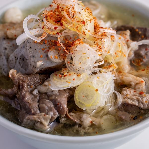 【推し】5種類の厳選国産ホルモンの【モツ煮込み】