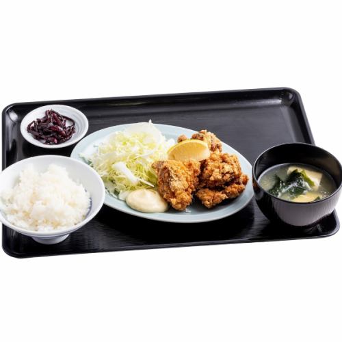 身体と懐に優しい!「唐揚げ定食」