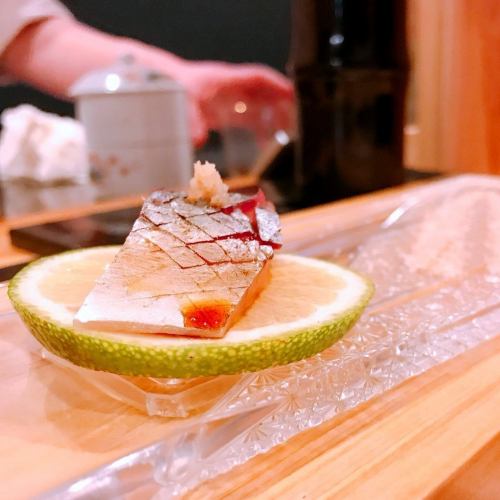 [Assorted sashimi] Straw-grilled Seki horse mackerel