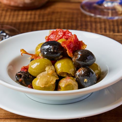 Marinated sun-dried tomatoes and olives