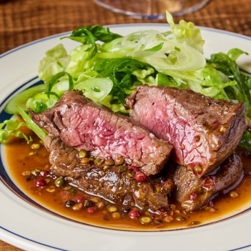 Simple beef skirt steak with poivre vert (green pepper sauce)