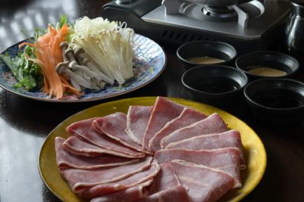 [2 hours all-you-can-drink included] Kumamoto horse sashimi and premium horse meat shabu-shabu course | Taste the exquisite shabu-shabu♪ 6 dishes in total