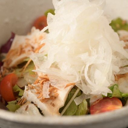 Kyushu chicken salad