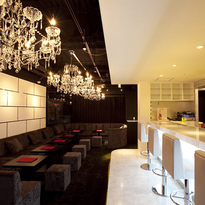 VIP private room with karaoke ♪ Available for 2 to 30 people ★