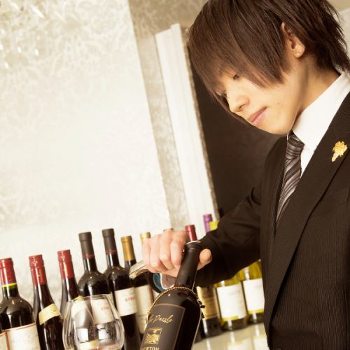 Sommelier with a background as a hotel bartender is enrolled