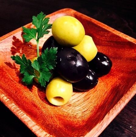 Assorted olives