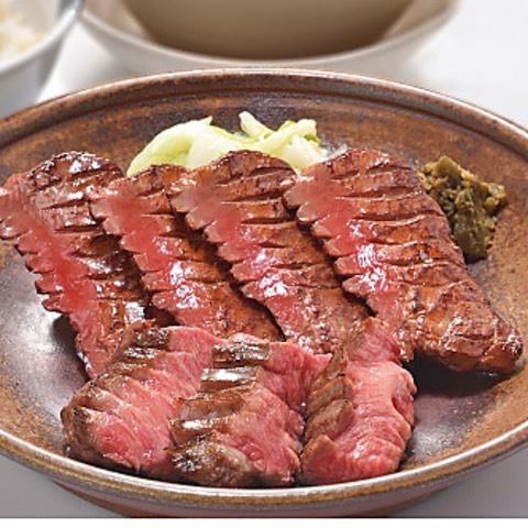 国産牛タンバターステーキ