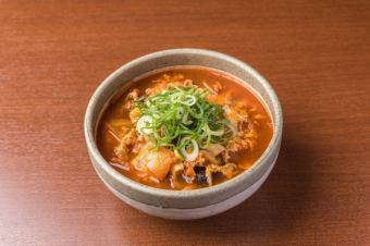 野菜たっぷりチゲスープ