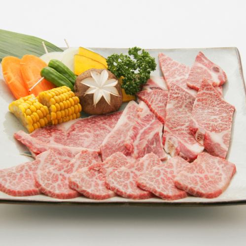 All meat uses Japanese beef !!