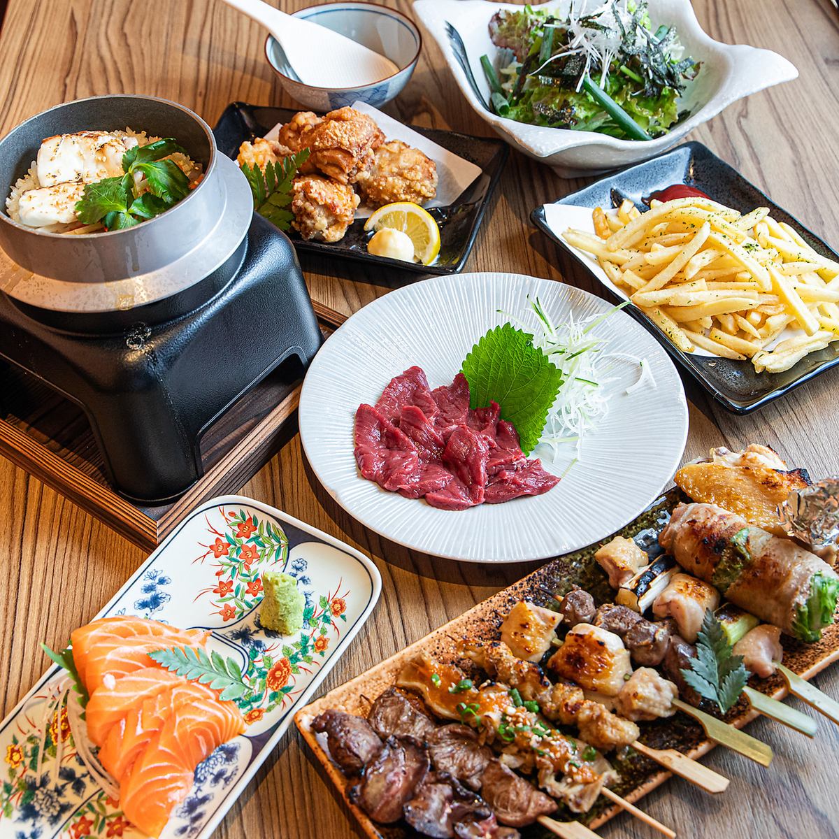 なんば駅徒歩7分。鮮度抜群の馬刺しと絶品焼き物で至福のひとときをお過ごしください