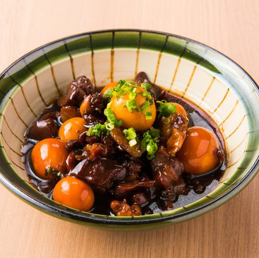 【口コミ人気No.1！】プチっと食感と濃厚な絶品キンカン入り『鶏もつ煮』