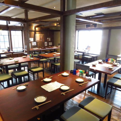 Spacious space for up to 60 people ♪ Please leave a large banquet ♪