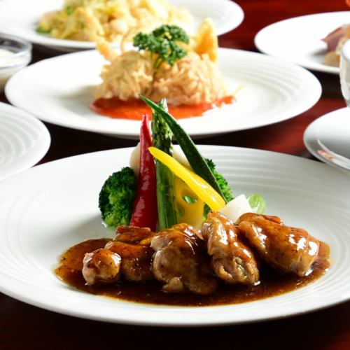 You can enjoy beautiful Chinese cuisine on course ♪