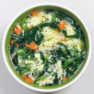 Green vegetable and egg soup