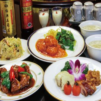 【在轻松的氛围中享用正宗中华料理◎】6道菜“彩虹套餐”1,800日元（不含税）