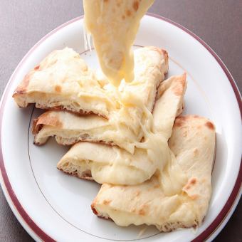 ナンをチーズナンに変更