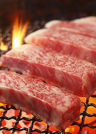 All-you-can-eat Japanese beef yakiniku (A4 grade and above)!