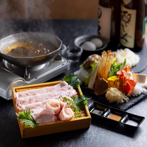 "Luxurious shabu-shabu of the finest fatty tuna!