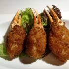 Deep fried crab claws and shrimp dumplings (reservation required) 3 pieces