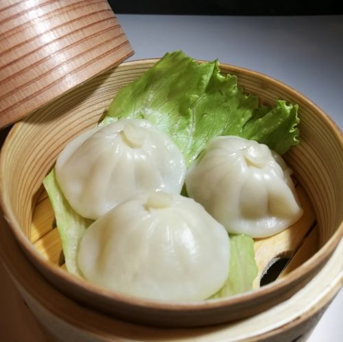 Xiao long bao (3 pieces)