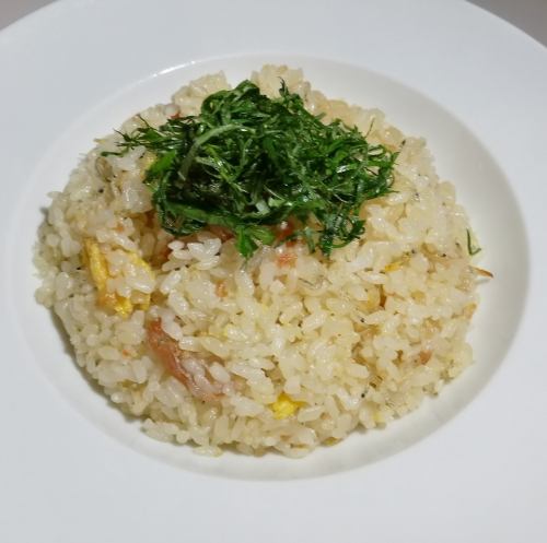 Plum and shiso fried rice with small sardines