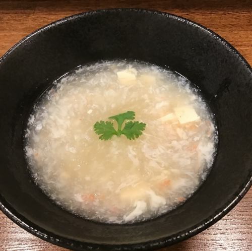 Crab meat and tofu soup