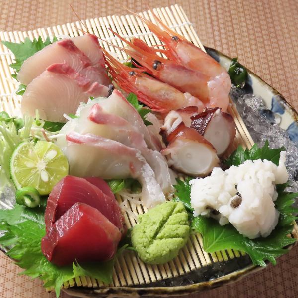 刺身盛り合わせ