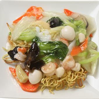 Seafood Ankake Yakisoba (Kata Yakisoba) / Gomoku Ankake Noodles