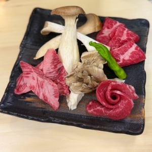 秋キノコと和牛入り盛り合せ