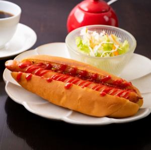 ホットドッグモーニング(ドリンク代+300円(税込))