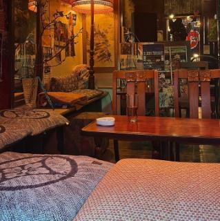 4名掛けのテーブル席もございます！飲み会利用にぜひ！！